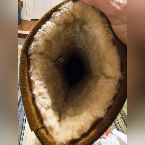 Bearpaw Emma Tall Boot - Picture 3 of 5